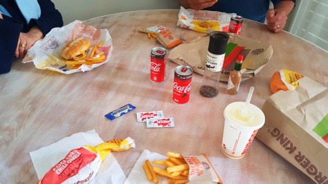 Mum was a little under-the-weather on Sunday, so we opted for Burger King takeaways for lupper. See our extra-long chilli cheese burgers and cans of 'coffee Coke'.
